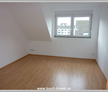 + + + RENOVIERTE 3 Zi-Maisonette-WHG. GEHOBENE AUSSTATTUNG, BALKON, NIEDRIGENERGIEHAUS + + + - Photo 1