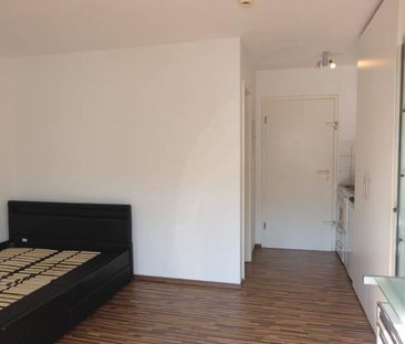 Trier-Kürenz, möbliertes, modernes Appartement mit Balkon u. PKW-SP... - Photo 2