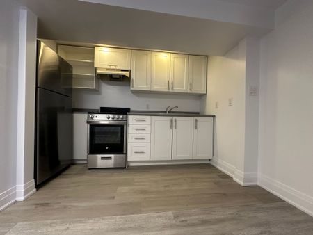 For Lease - 195 Martin Grove Road Unit# Lower Level, Toronto, Ontario - Photo 5