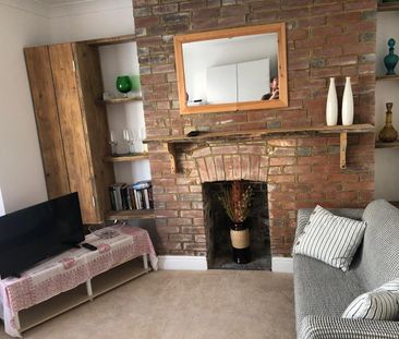 1 Bed Flat, Broad Street, BN2 - Photo 6