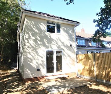 2 bedroom end of terrace house to rent - Photo 6