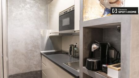 rome, Lazio 00186 - Photo 5