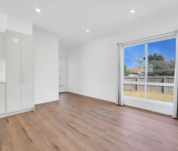 Brand New 2 Bedroom Flat With Private Garden! - Photo 4