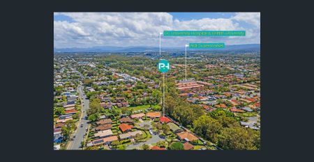 NEAT AND TIDY DUPLEX WITH FULLY FENCED YARD - Photo 4