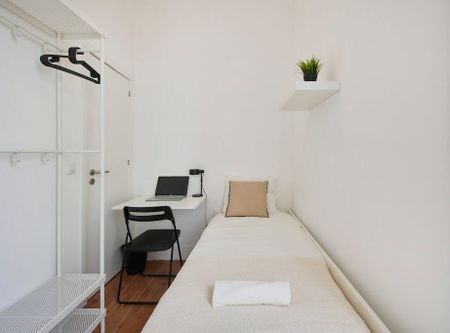 Rua Morais Soares, Lisbon, Lisbon 1900-343 - Photo 3