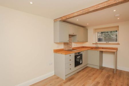 2 bedroom cottage to rent - Photo 2