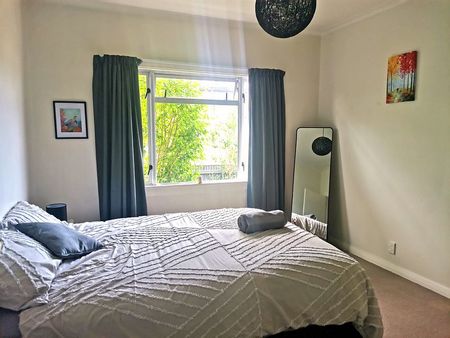 Home in Hastings: furnished short term rental - Photo 5