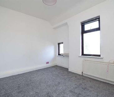 Warren Avenue, Wakefield, WF2 - Photo 4