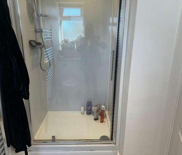 Stanley Road, Bromley, Kent, BR2 - Photo 6