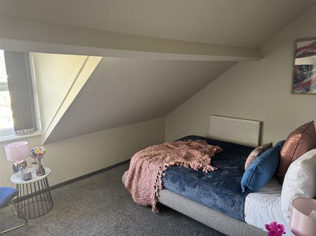 Albemarle Crescent, Scarborough - Photo 2