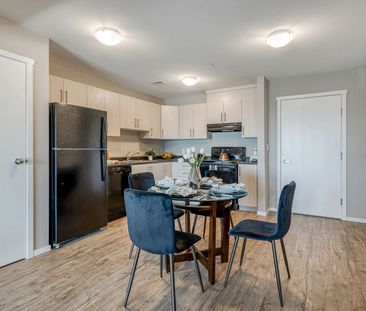 Two Bedroom Two Bath - Photo 5