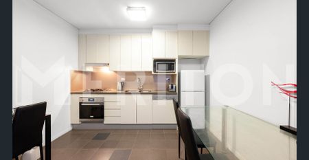 1 BEDROOM APARTMENT - FURNISHED! THE BEST LOCATION! - Photo 4