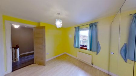 3 bedroom semi-detached house to rent - Photo 5
