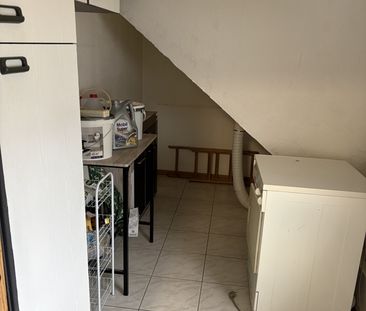 große DG-Wohnung mit Gartenanteil - Photo 6