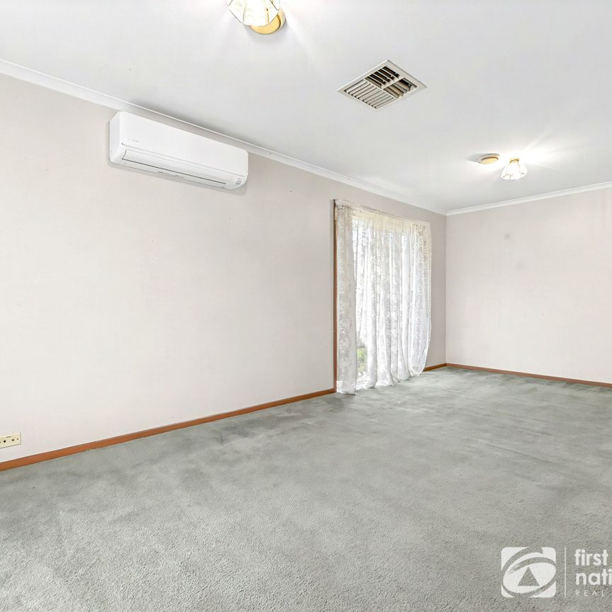 2/38 Cranbourne Drive - Photo 1