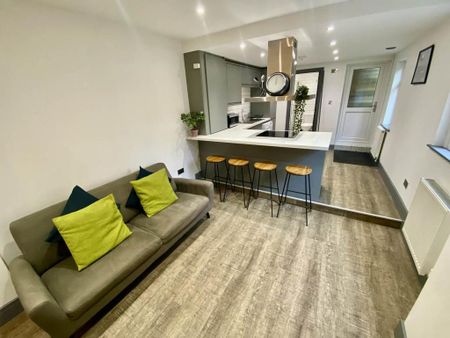 2 bedroom flat to rent - Photo 3