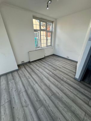 1 bedroom semi-detached house to rent - Photo 1