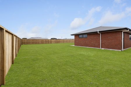 26 Chute Street, Normanby - Photo 3