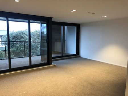 Mount Central Apartment - Mt Maunganui - Photo 2