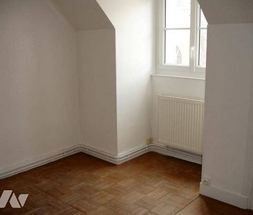 COUTANCES, centre ville, appartement de 30 m2 - Photo 6