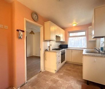 Tremola Avenue - Photo 6