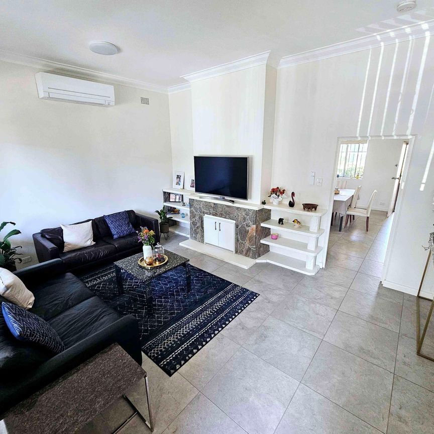 Ashfield - Photo 1