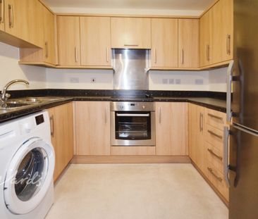 2 bedroom apartment to rent - Photo 5