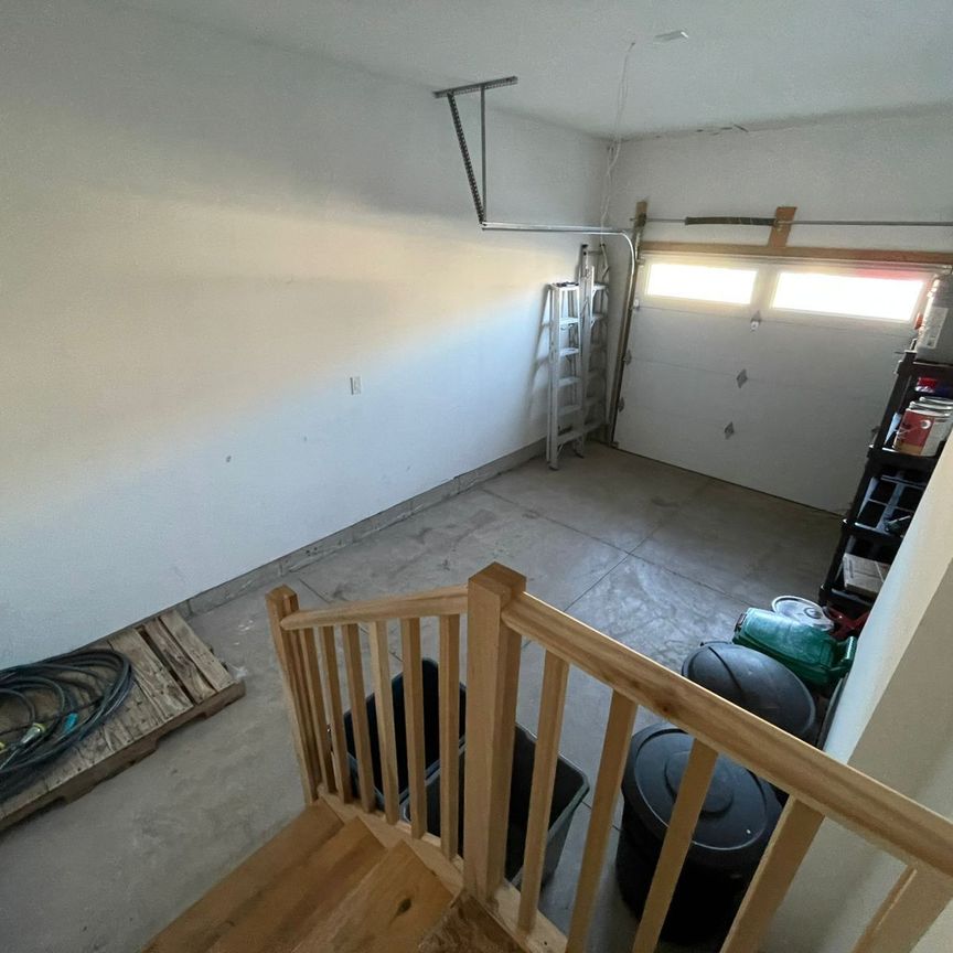 For Lease - 308 Louise Street, Welland, Ontario - Photo 1