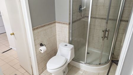 For Lease - 9 Gemshaw Crescent Unit# Bsmt, Toronto, Ontario - Photo 3