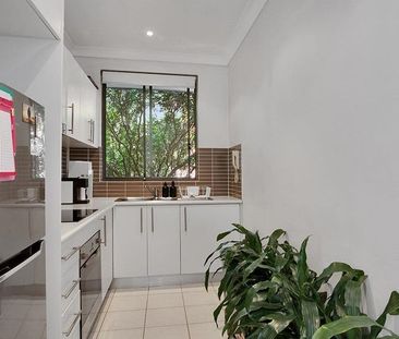 North Sydney - Photo 2