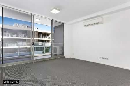 MGM MARTIN - ONE BEDROOM APARTMENT - Photo 5