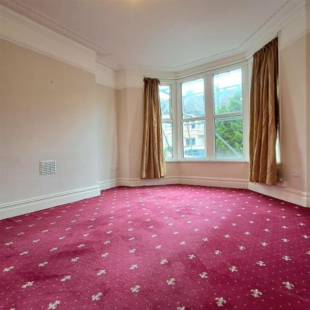 4 bedroom terraced house to rent - Photo 2