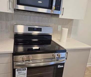 For Lease - 701 Glenroy Gilbert Drive Unit# 8, Barrhaven, Ontario - Photo 6