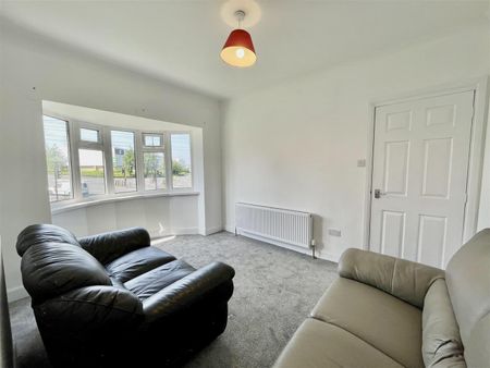 Tunstall Avenue, Byker, Newcastle Upon Tyne, Ne6 - Photo 2