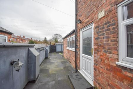 3 bedroom terraced house to rent - Photo 2