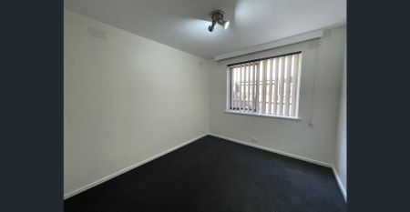 Ground Floor Apartment - Photo 4