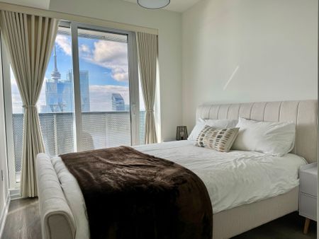 For Lease - 55 cooper Street Unit# 5811, Toronto, Ontario - Photo 2