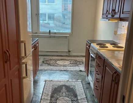 Hallonvägen 72 - Photo 1