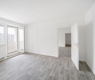 Charmante kleine Wohnung mit Balkon - Photo 1