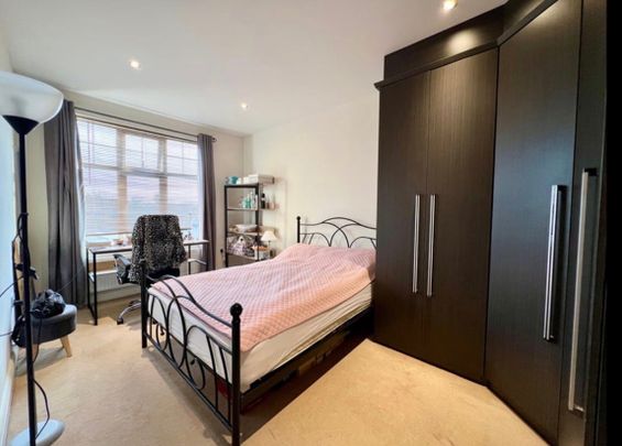 Room in a Shared House, Brunswick Avenue, N11 - Photo 1