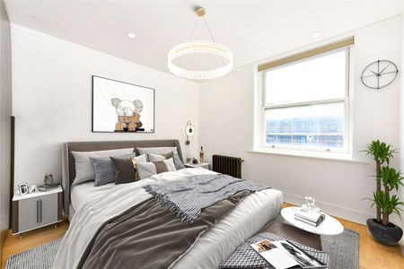 A superb two bedroom, two bathroom canal side apartment with a private terrace. - Photo 2