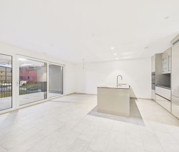 First Rental – High-quality 2.5 room in Bachenbülach - Foto 1