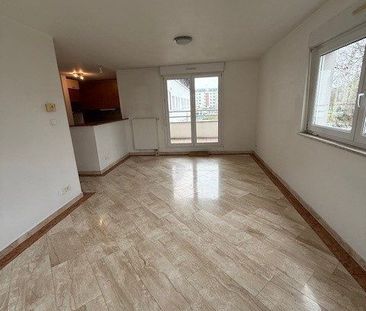 APPT 3P + BALCON + PARKING - Photo 1