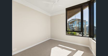 RIvere by Aria - Photo 4