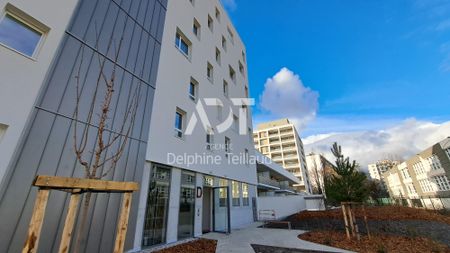 Location Appartement 2 pièces 45m² GRENOBLE 38100 - Photo 5