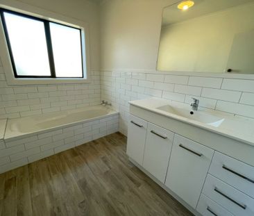 Oldy but a Goldy! Freshly Renovated & Ready to Move In! - Photo 1