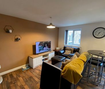 Station Square - Photo 6