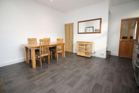 Cecil Street, LS12 - Photo 3