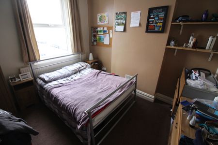 Tewkesbury Street, Cathays - Photo 3