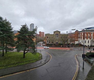 2 bedroom apartment to rent - Photo 5